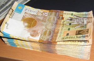 3_tenge_135356145