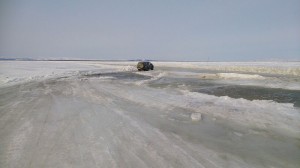ледовая переправа через реку Яна ледовая переправа через реку Яна