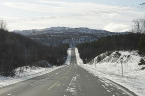 Практически всю зиму финские дороги выглядят так Практически всю зиму финские дороги выглядят так