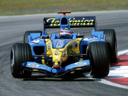 renault-r25-645x483