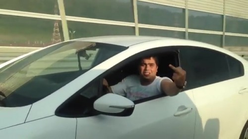 vlcsnap-2015-06-25-19h13m42s263