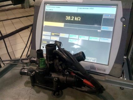 управляемый электричеством термостат - старый