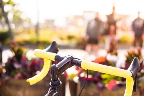 yellow-bicycle-handlebars-close-up-picjumbo-com