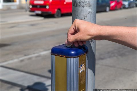 0_152bbf_fe49c6d8_orig