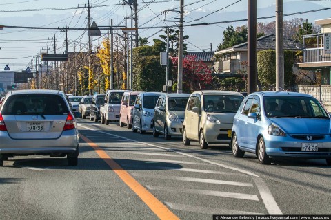 LR2015.12-JP-KeiCars-2