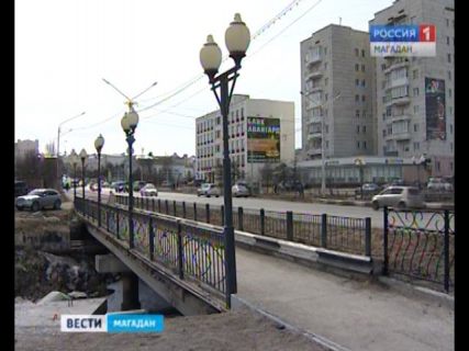 Жители предложили установить пешеходный переход над мостом на 2-м км трассы в Магадане « автомагадан