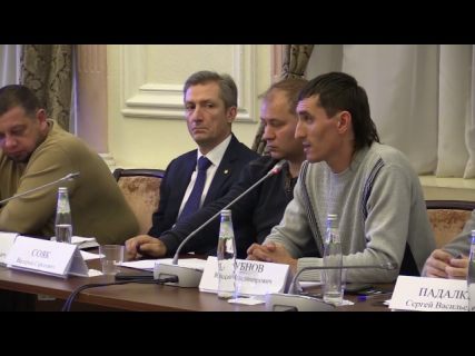 Дальнобойщик в общественной палате в Магадане « автомагадан