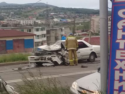 В Магадане на улице Пролетарской погибла девушка-водитель в Магадане « автомагадан